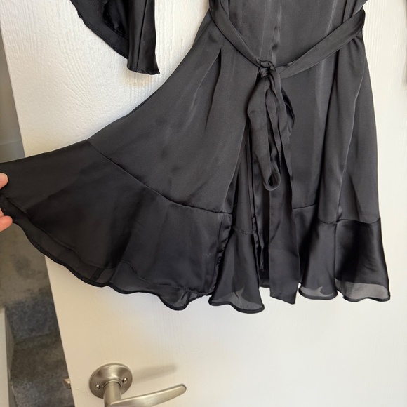 Victoria's Secret Black Satin Ruffled Robe size XS/S - Picture 5 of 9